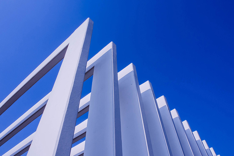 Maximize recoveries and minimize risk Image