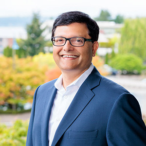 Srinivas Tallapragada headshot